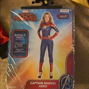 Captain marvel costume